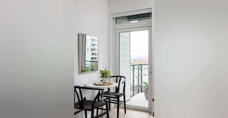 153 East 4th Street, North Vancouver, BC, V7M 2G5 - 5