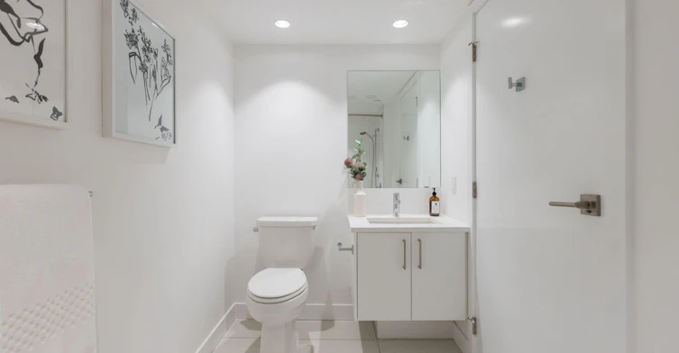 153 East 4th Street, North Vancouver, BC, V7M 2G5 - 19