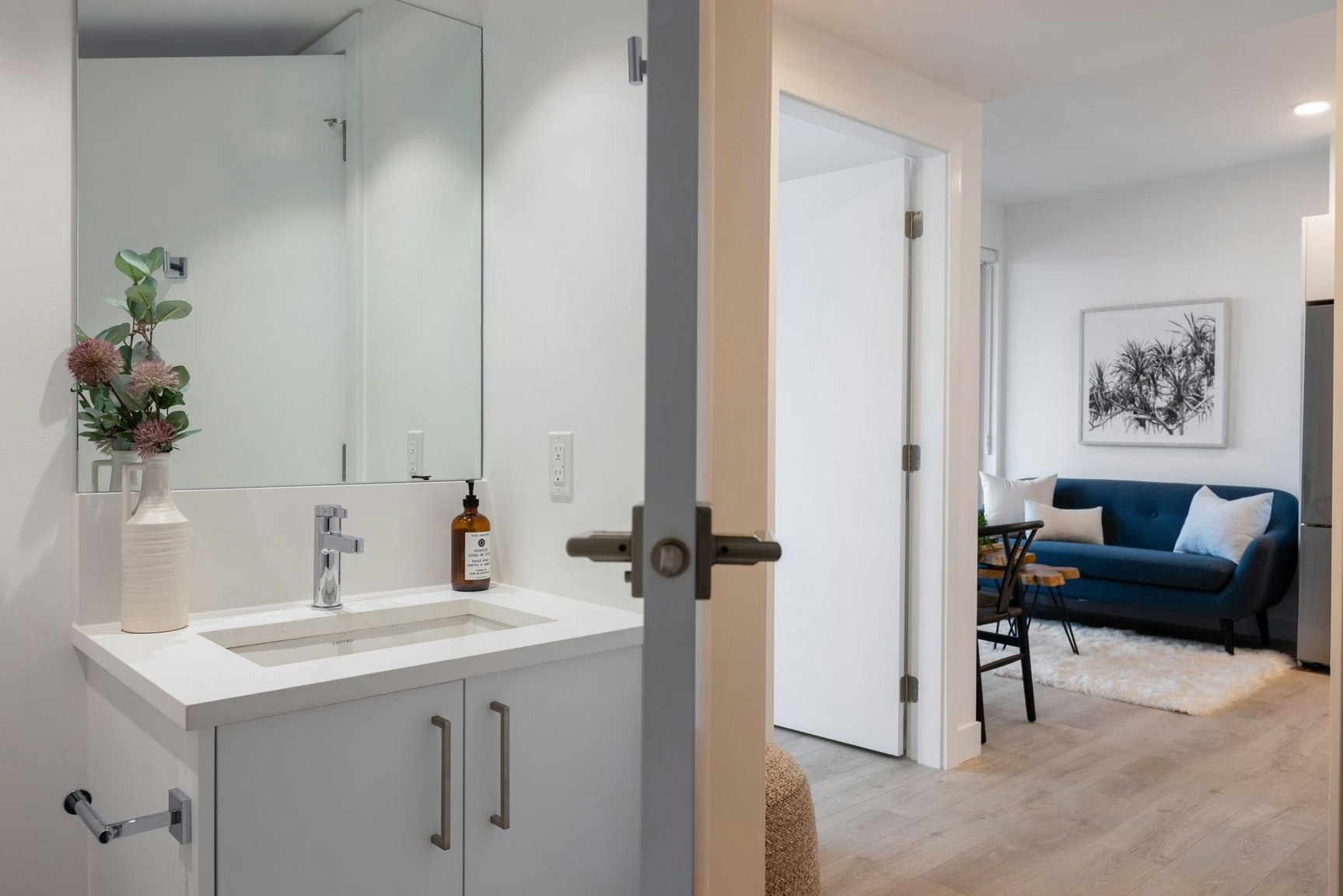 153 East 4th Street, North Vancouver, BC, V7M 2G5 - 14