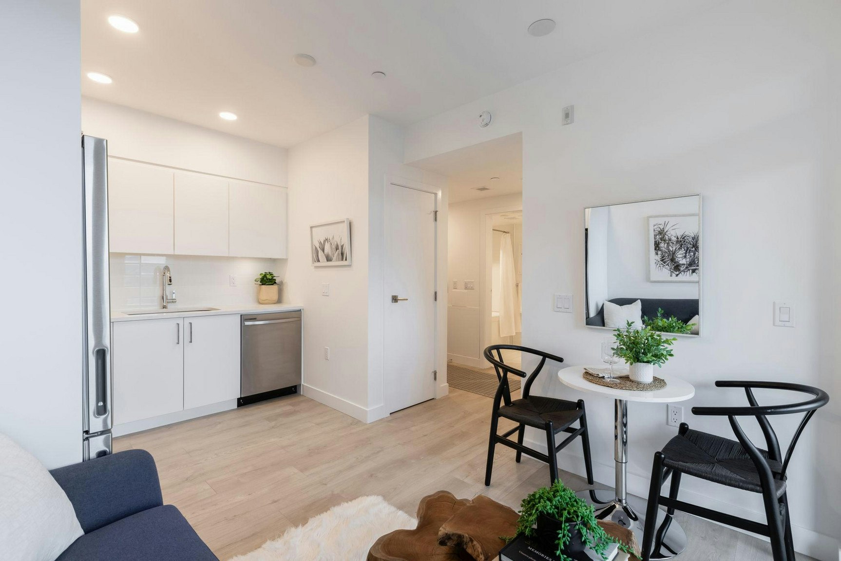 153 East 4th Street, North Vancouver, BC, V7M 2G5 - 10