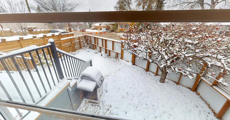 7704 46 Avenue Northwest, Calgary, AB, T3B 1Y2 - 16