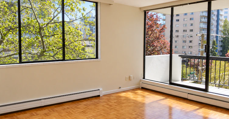 25-2020 Comox Street, Vancouver, BC, V6G 1R9 - 4