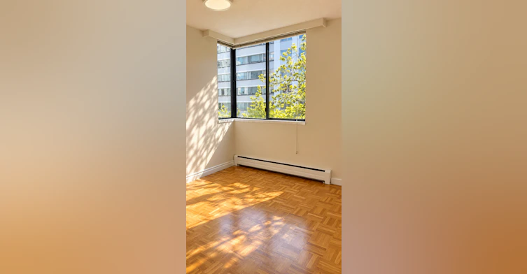 25-2020 Comox Street, Vancouver, BC, V6G 1R9 - 3