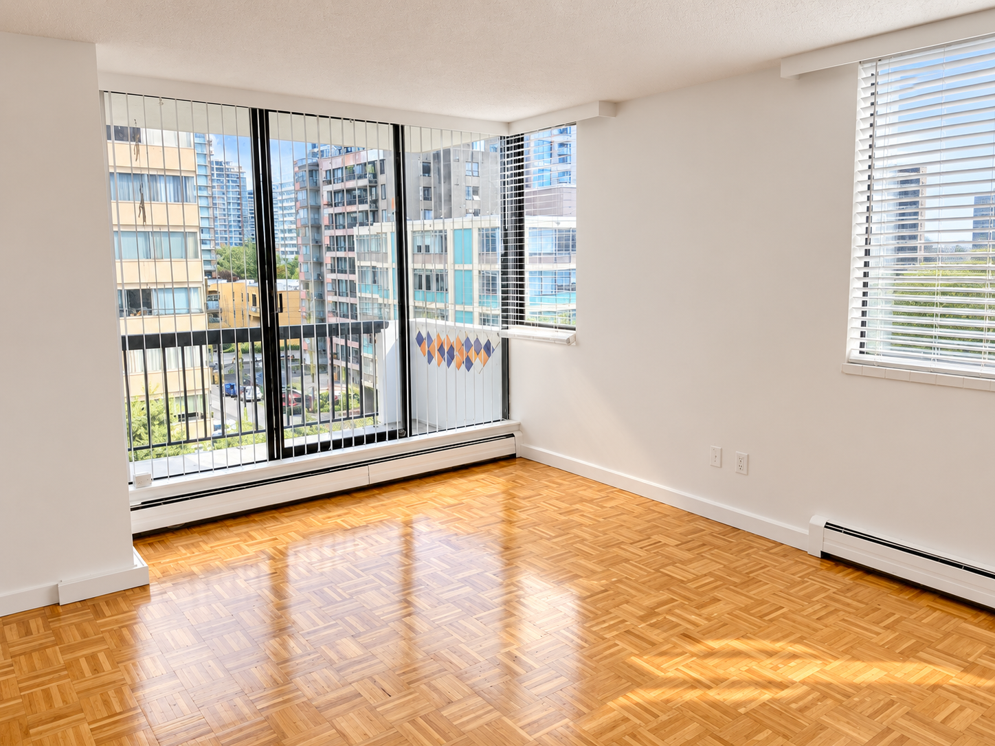 124-2020 Comox Street, Vancouver, BC, V6G 1R9 - 4