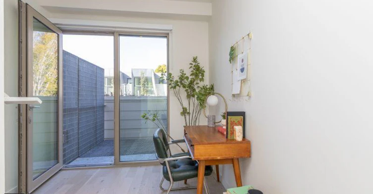13-10 W 17th Avenue, Vancouver, BC, V5Y 1Z4 - 7