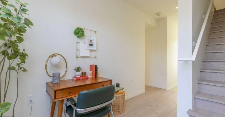 13-10 W 17th Avenue, Vancouver, BC, V5Y 1Z4 - 5