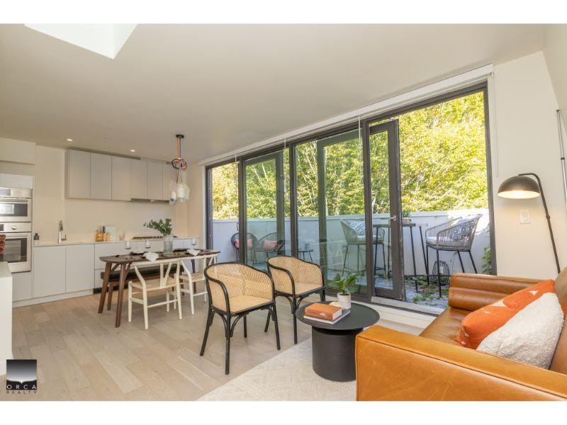 13-10 W 17th Avenue, Vancouver, BC, V5Y 1Z4 - 17