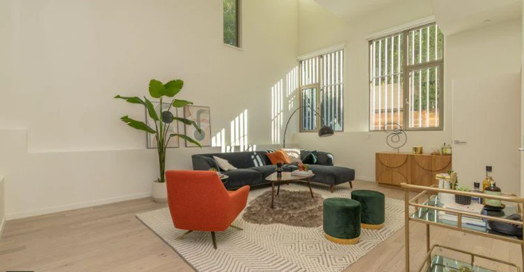 13-10 W 17th Avenue, Vancouver, BC, V5Y 1Z4 - 4