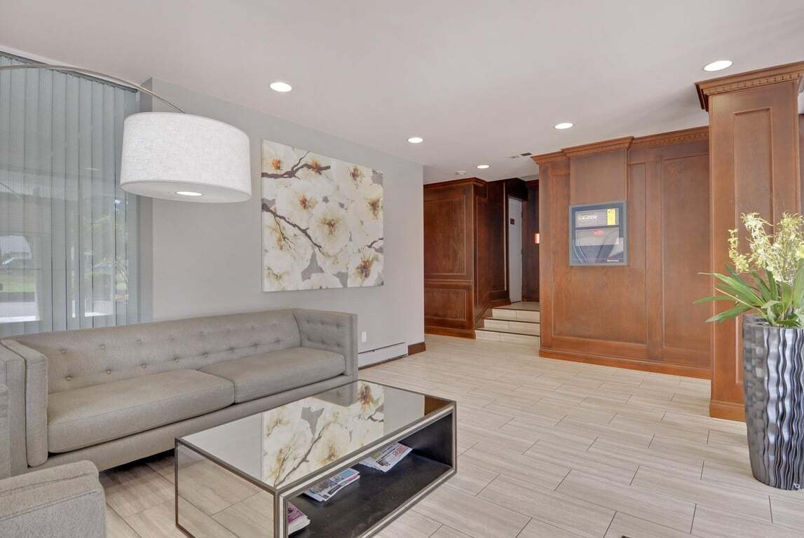 805-1305 West 12th Avenue, Vancouver, BC, V6H 1M3 - 5