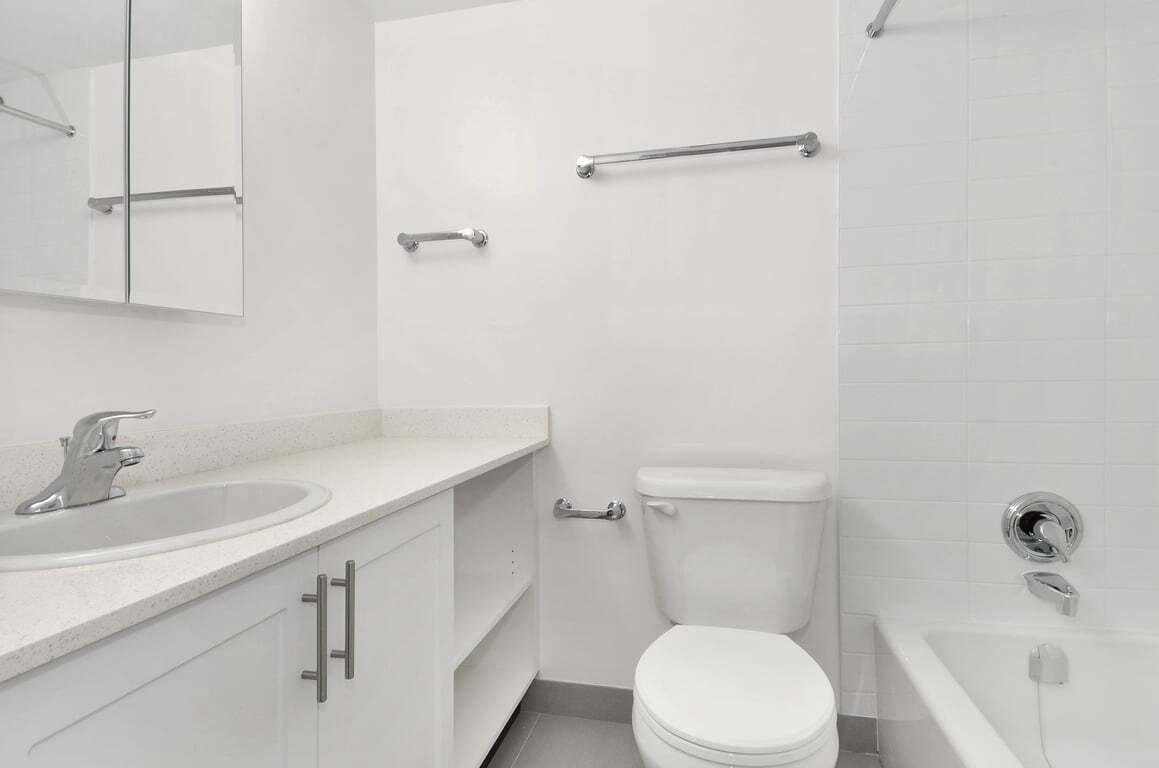 805-1305 West 12th Avenue, Vancouver, BC, V6H 1M3 - 12