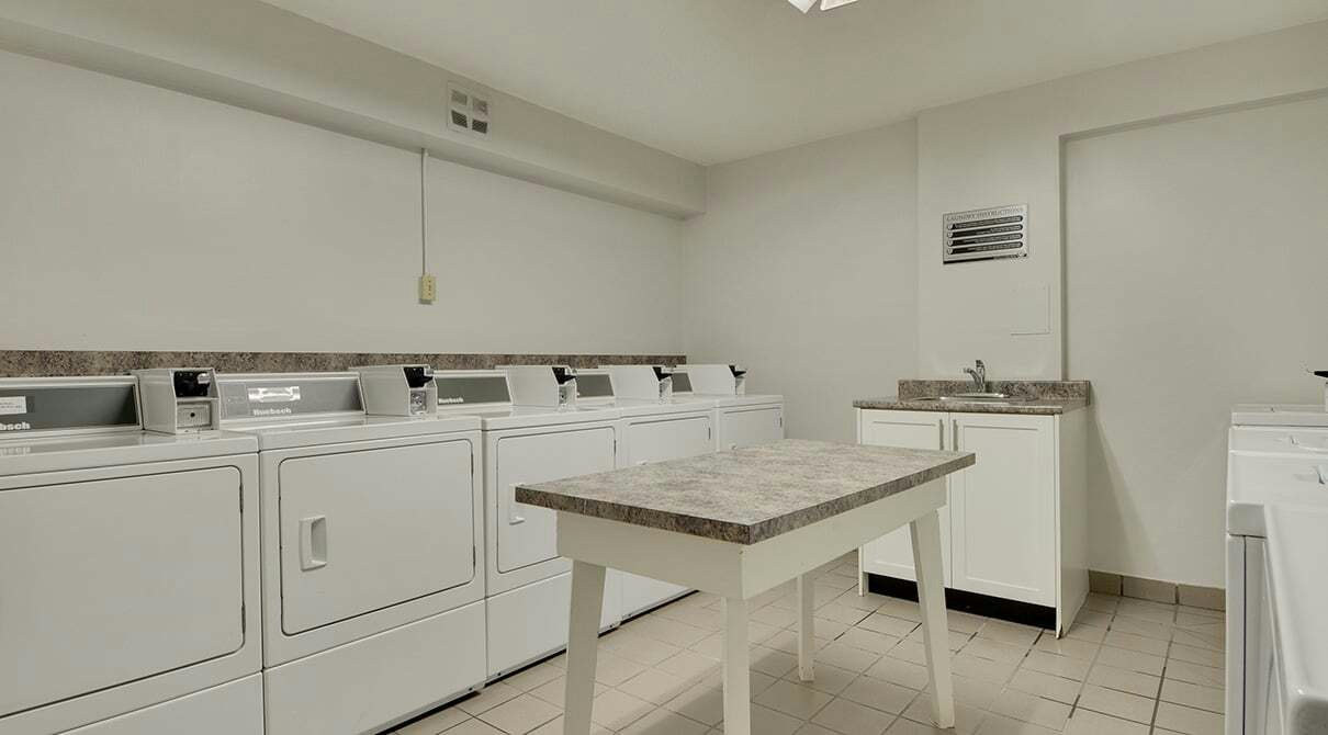 1407-1305 West 12th Avenue, Vancouver, BC, V6H 1M3 - 3