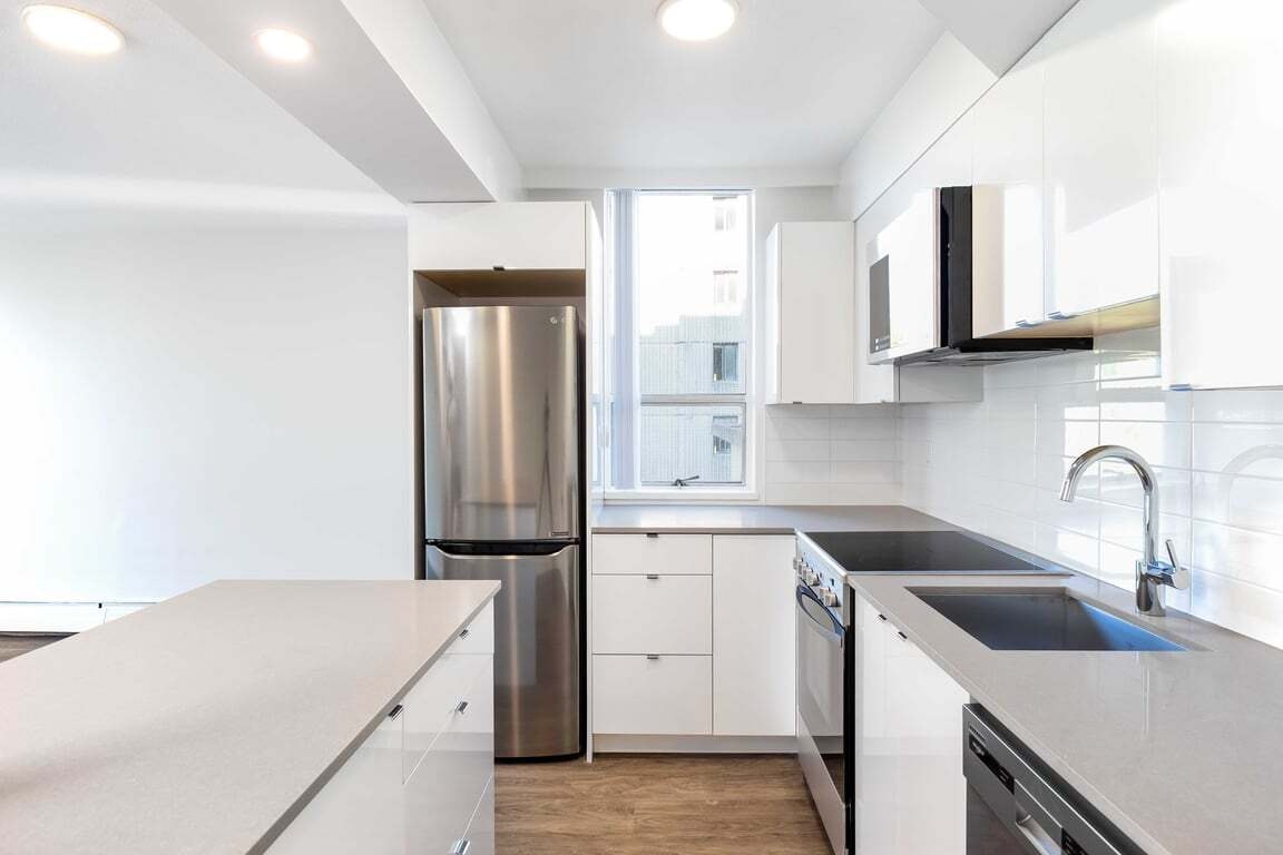 302-1251 Jervis Street, Vancouver, BC, V6E 2E1 - 12