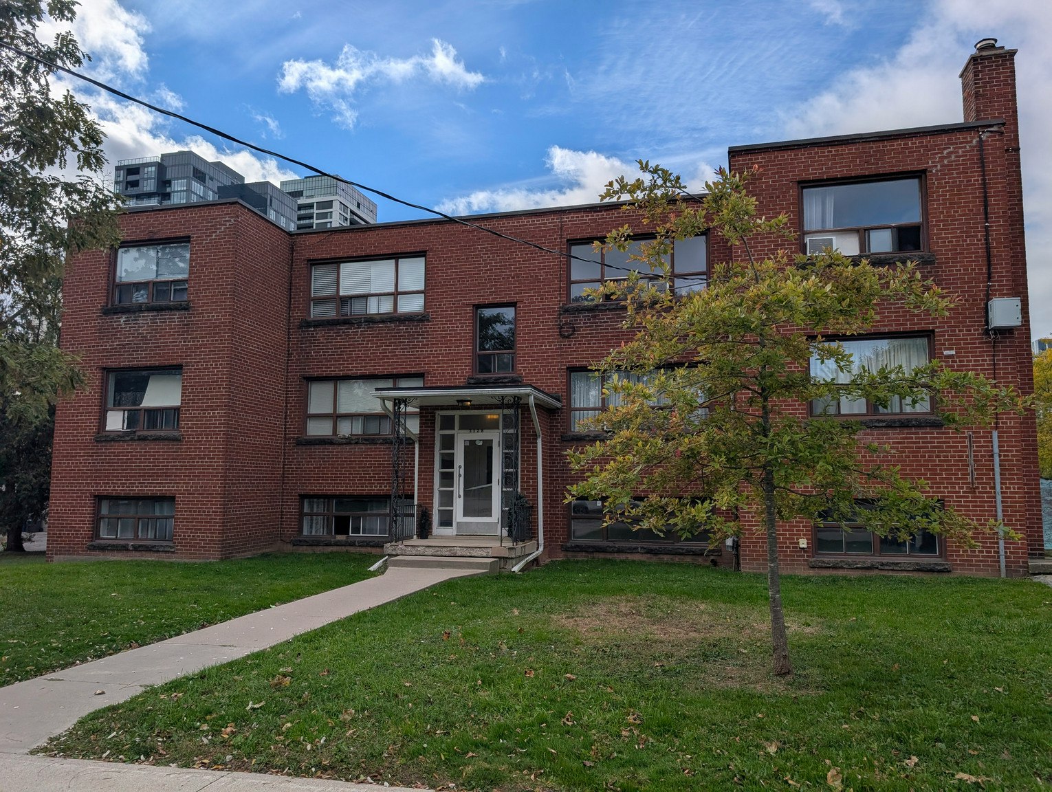 10-2128 Harris Crescent, Burlington, ON, L7R 1Z5 - 2