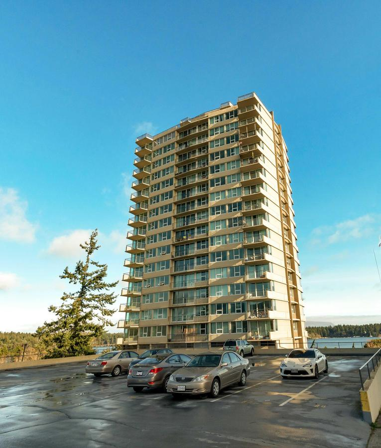 1705-1 Chapel Street, Nanaimo, BC, V9R 5H1