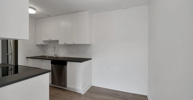 0012-130 Stewart Avenue, Nanaimo, BC, V9S 4B9 - 10