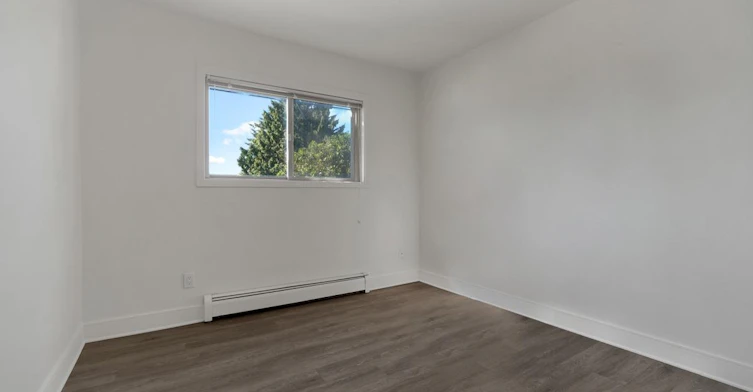 0003-130 Stewart Avenue, Nanaimo, BC, V9S 4B9 - 6