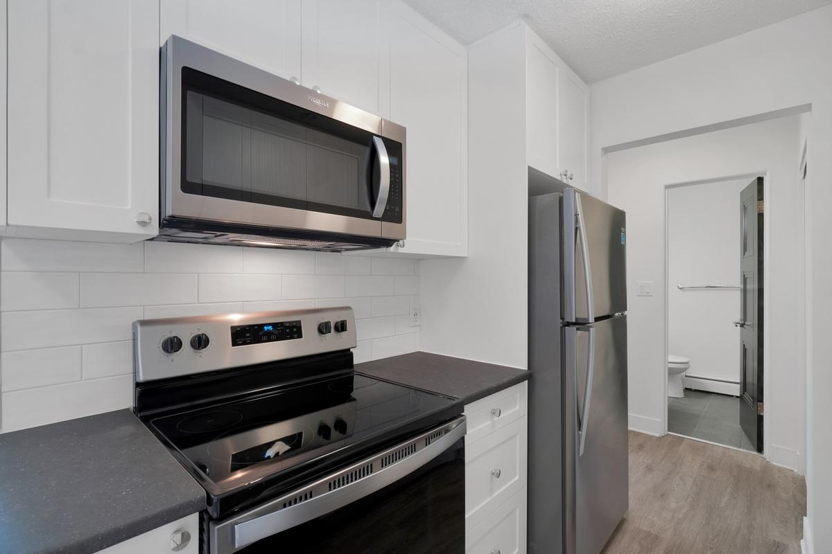 0003-130 Stewart Avenue, Nanaimo, BC, V9S 4B9 - 24