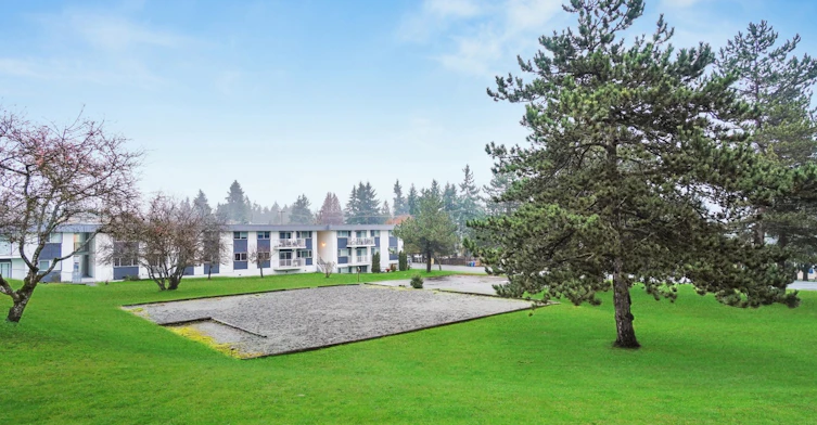 0208-155 Wakesiah Avenue, Nanaimo, BC, V9R 3K1