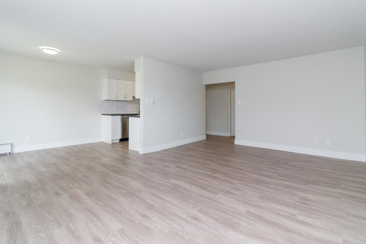 0407-155 Wakesiah Avenue, Nanaimo, BC, V9R 3K1 - 8
