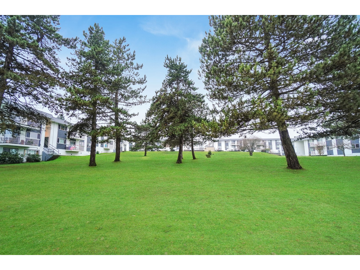 0407-155 Wakesiah Avenue, Nanaimo, BC, V9R 3K1 - 17