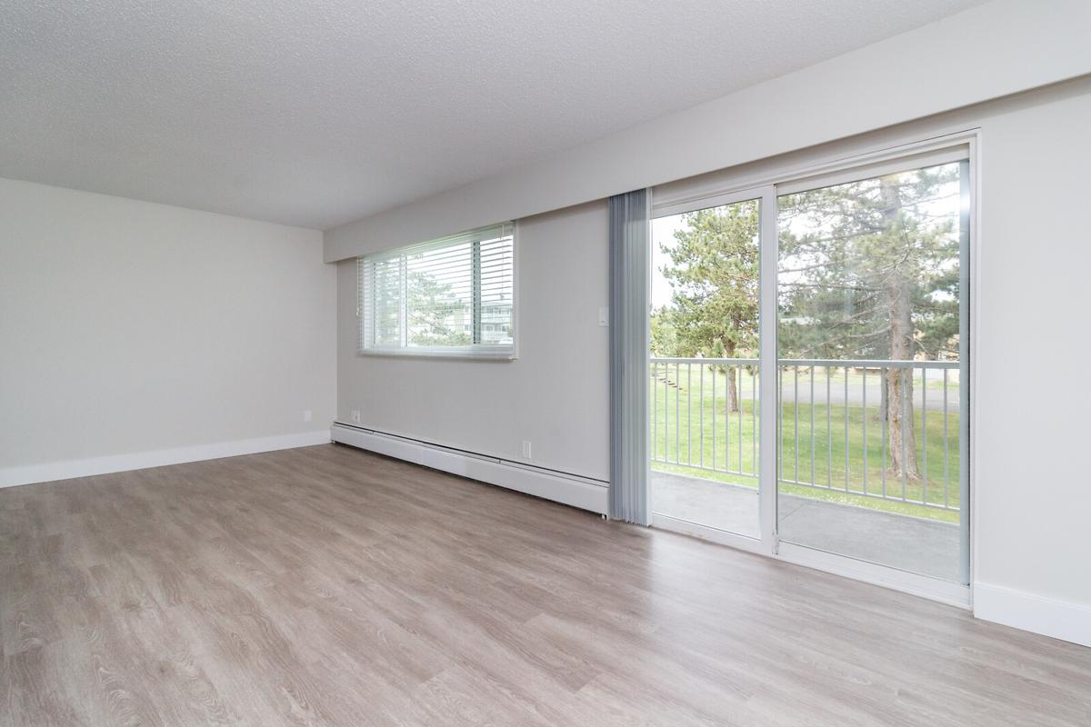 0407-155 Wakesiah Avenue, Nanaimo, BC, V9R 3K1 - 11