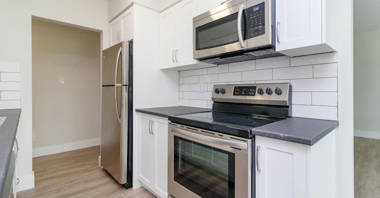 0407-155 Wakesiah Avenue, Nanaimo, BC, V9R 3K1 - 6
