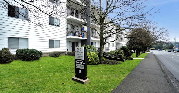 0504-350 North Terminal Avenue, Nanaimo, BC, V9S 4J7