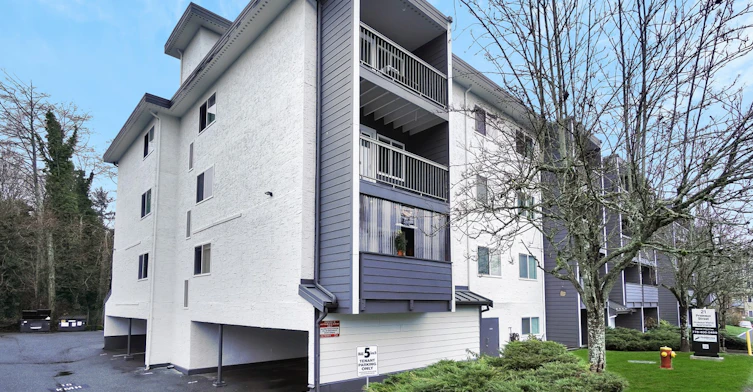 0102-21 Prideaux Street, Nanaimo, BC, V9R 5V7
