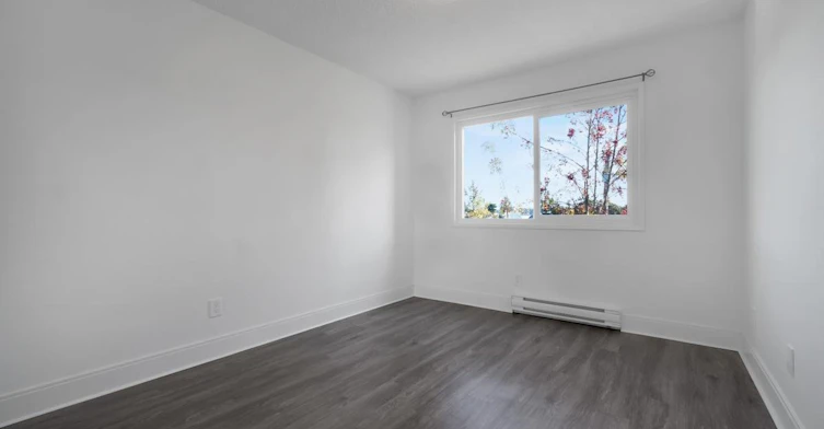 0102-21 Prideaux Street, Nanaimo, BC, V9R 5V7 - 10