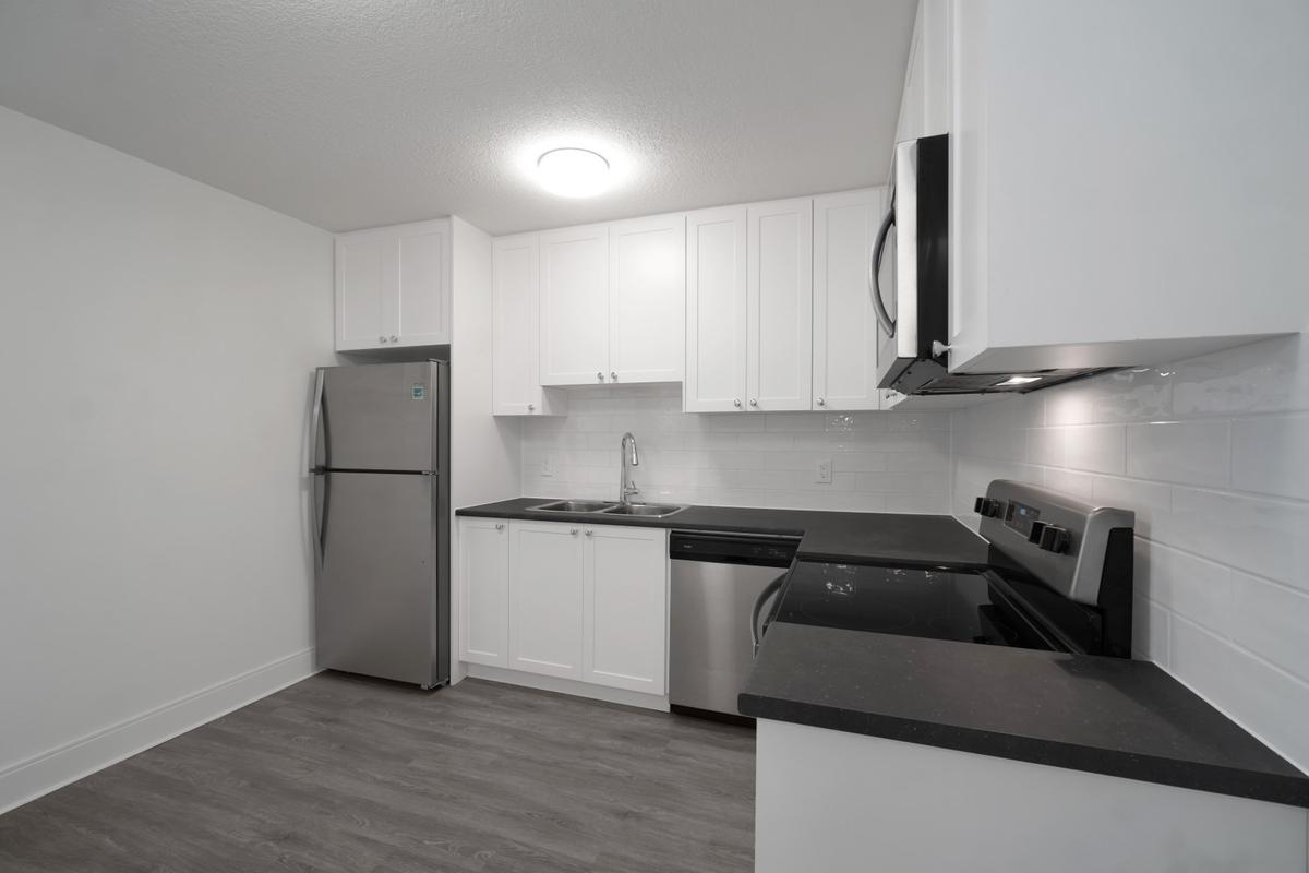 0102-21 Prideaux Street, Nanaimo, BC, V9R 5V7 - 11
