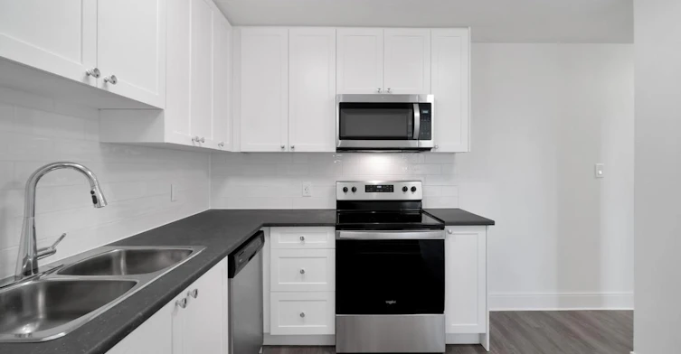 0102-21 Prideaux Street, Nanaimo, BC, V9R 5V7 - 15