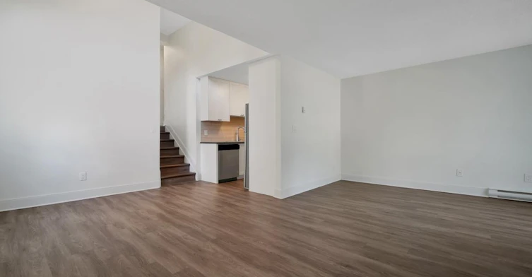 0021-847 Howard Avenue, Nanaimo, BC, V9R 3T3 - 2