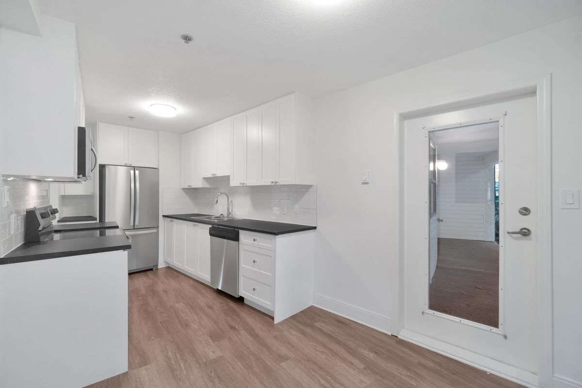 6439-228-6601 Applecross Road, Nanaimo, BC, V9V 1R6 - 20