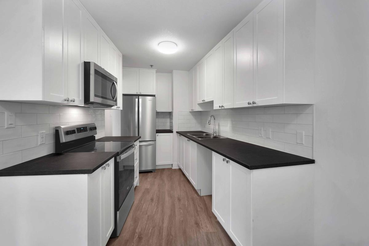 6439-228-6601 Applecross Road, Nanaimo, BC, V9V 1R6 - 14