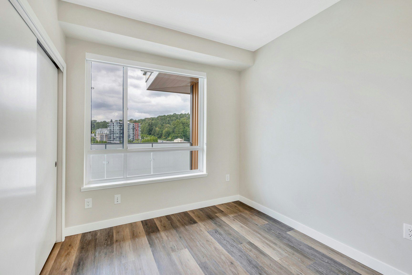 8690 Jack Uppal Street, Vancouver, BC, V5S 0K1 - 8