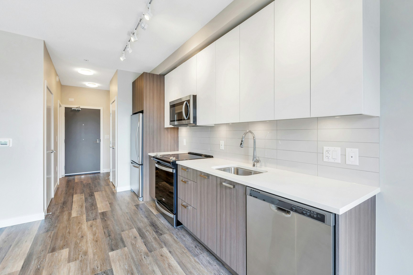 106-8690 Jack Uppal Street, Vancouver, BC, V5S 0K1 - 3