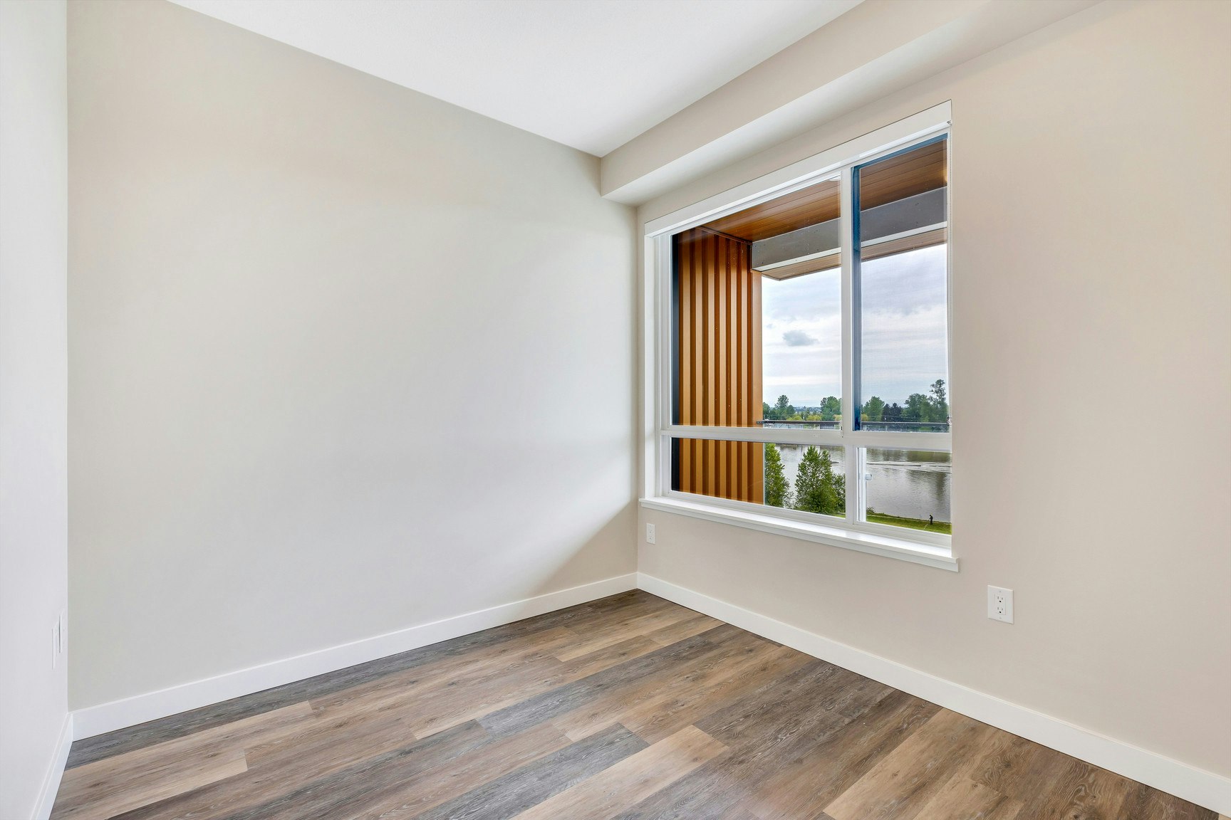 307-8690 Jack Uppal Street, Vancouver, BC, V5S 0K1 - 8