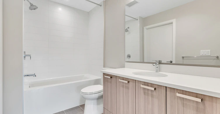 515-8690 Jack Uppal Street, Vancouver, BC, V5S 0K1 - 7