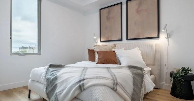 997 De La Commune Rue, Montréal, QC, H3C 1B8 - 4