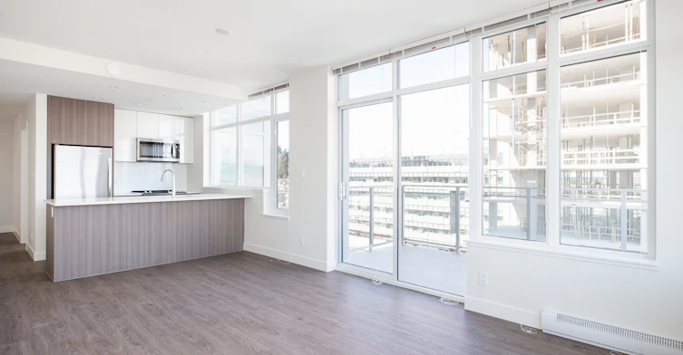 1302 / 1402-228 Nelson's Crescent, New Westminster, BC, V3L 0H9