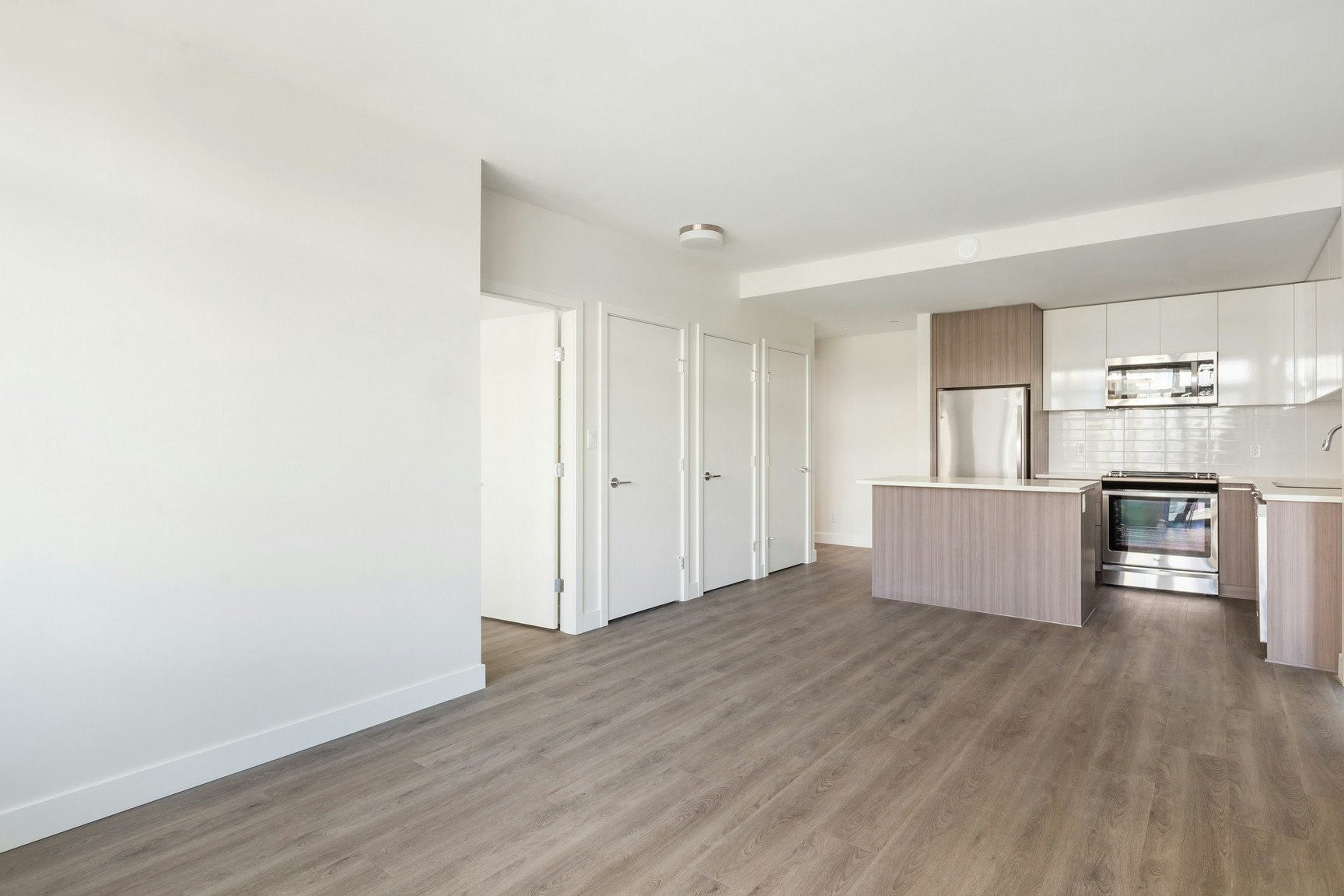 401-228 Nelson's Crescent, New Westminster, BC, V3L 0H9 - 4