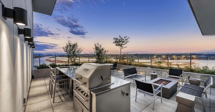 1205-228 Nelson's Crescent, New Westminster, BC, V3L 0H9 - 11