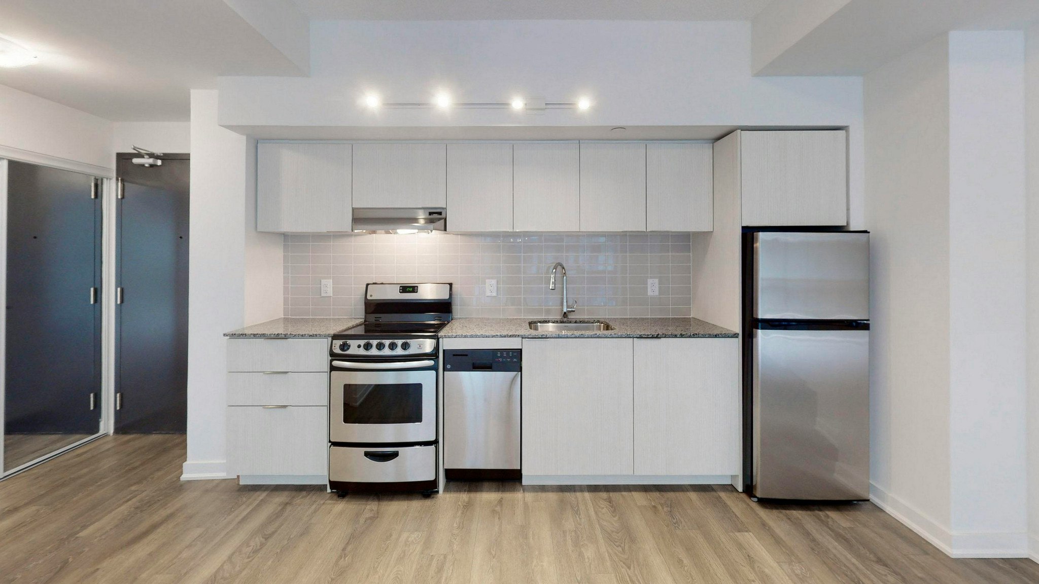 FEED-31 Phipps Street, Toronto, ON, M4Y 0E5 - 17