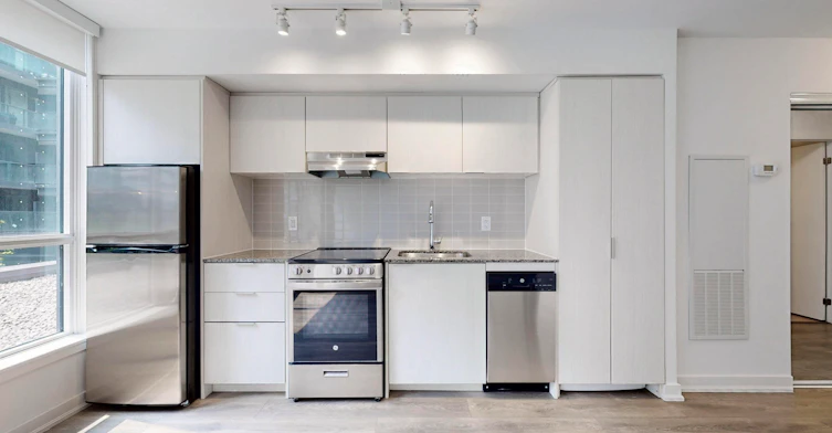 FEED-31 Phipps Street, Toronto, ON, M4Y 0E5 - 3