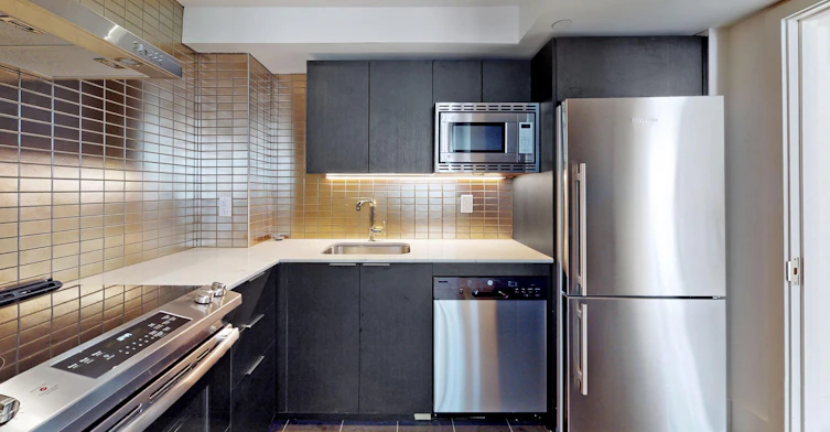 FEED-31 Phipps Street, Toronto, ON, M4Y 0E5 - 29