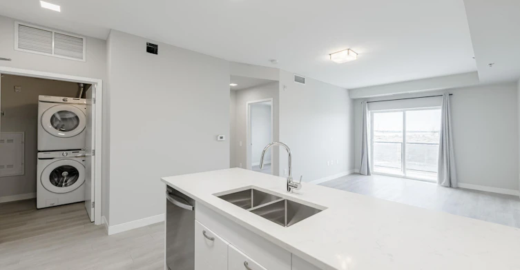 Gimli A-15 Refinery Way, Winnipeg, MB, R3T 6K1 - 8