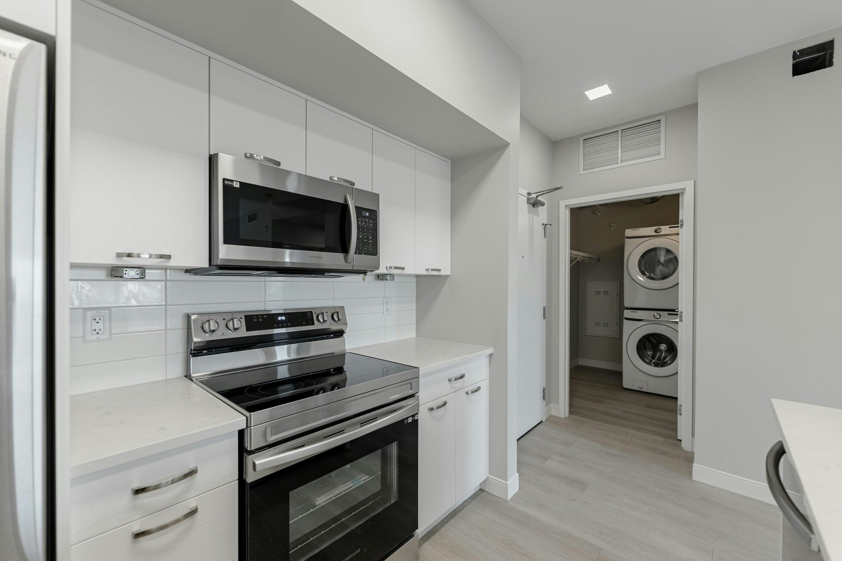 Gimli A-15 Refinery Way, Winnipeg, MB, R3T 6K1 - 9
