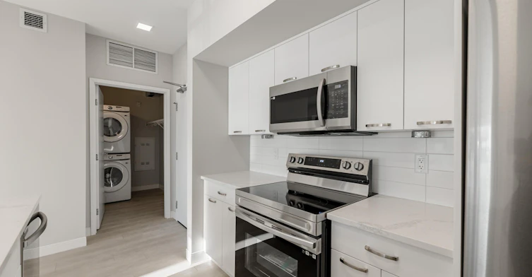 Gimli B-15 Refinery Way, Winnipeg, MB, R3T 6K1 - 13
