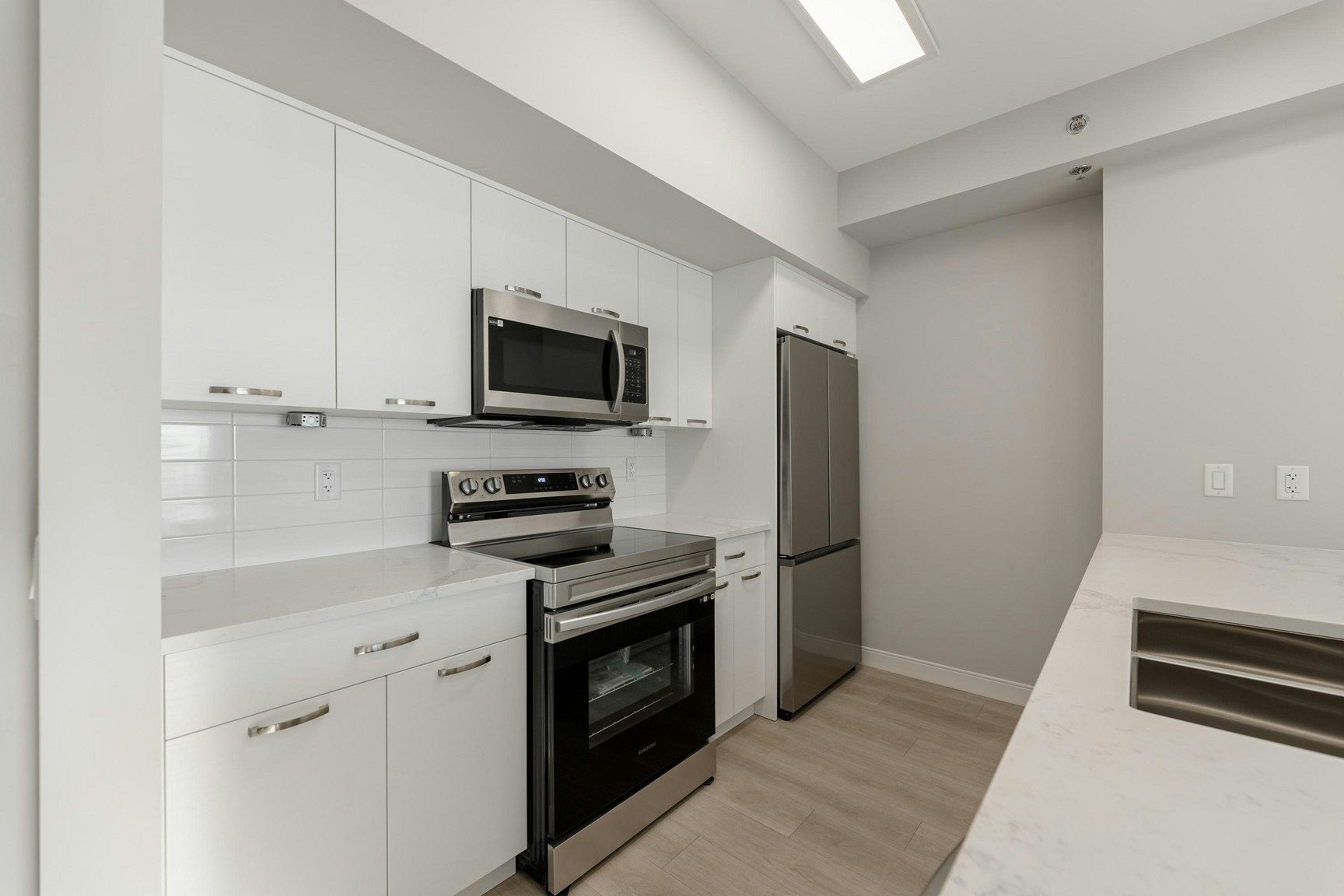 Gimli B-15 Refinery Way, Winnipeg, MB, R3T 6K1 - 11