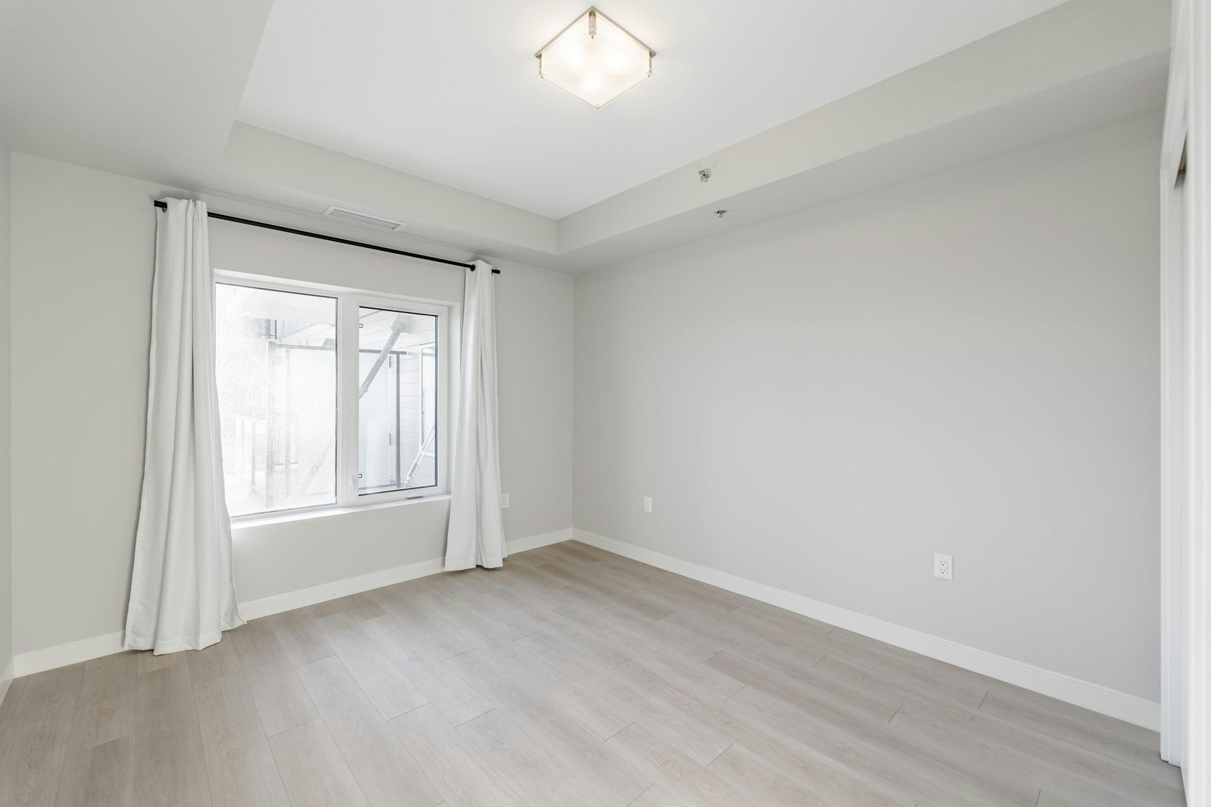Gimli B-15 Refinery Way, Winnipeg, MB, R3T 6K1 - 3